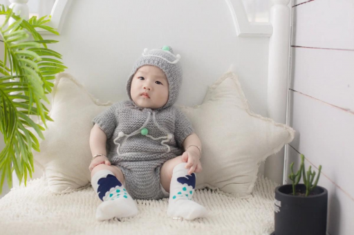 进贤宝宝几个月能嘎嘎大笑 进贤宝宝几个月能嘎嘎大笑